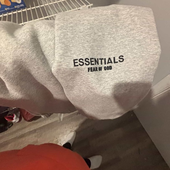 Essentials Cream pants - Picture 3 of 3